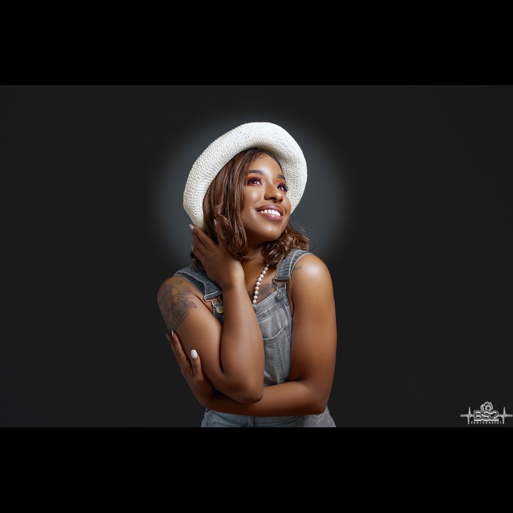 Meet your Posher, Kiaa